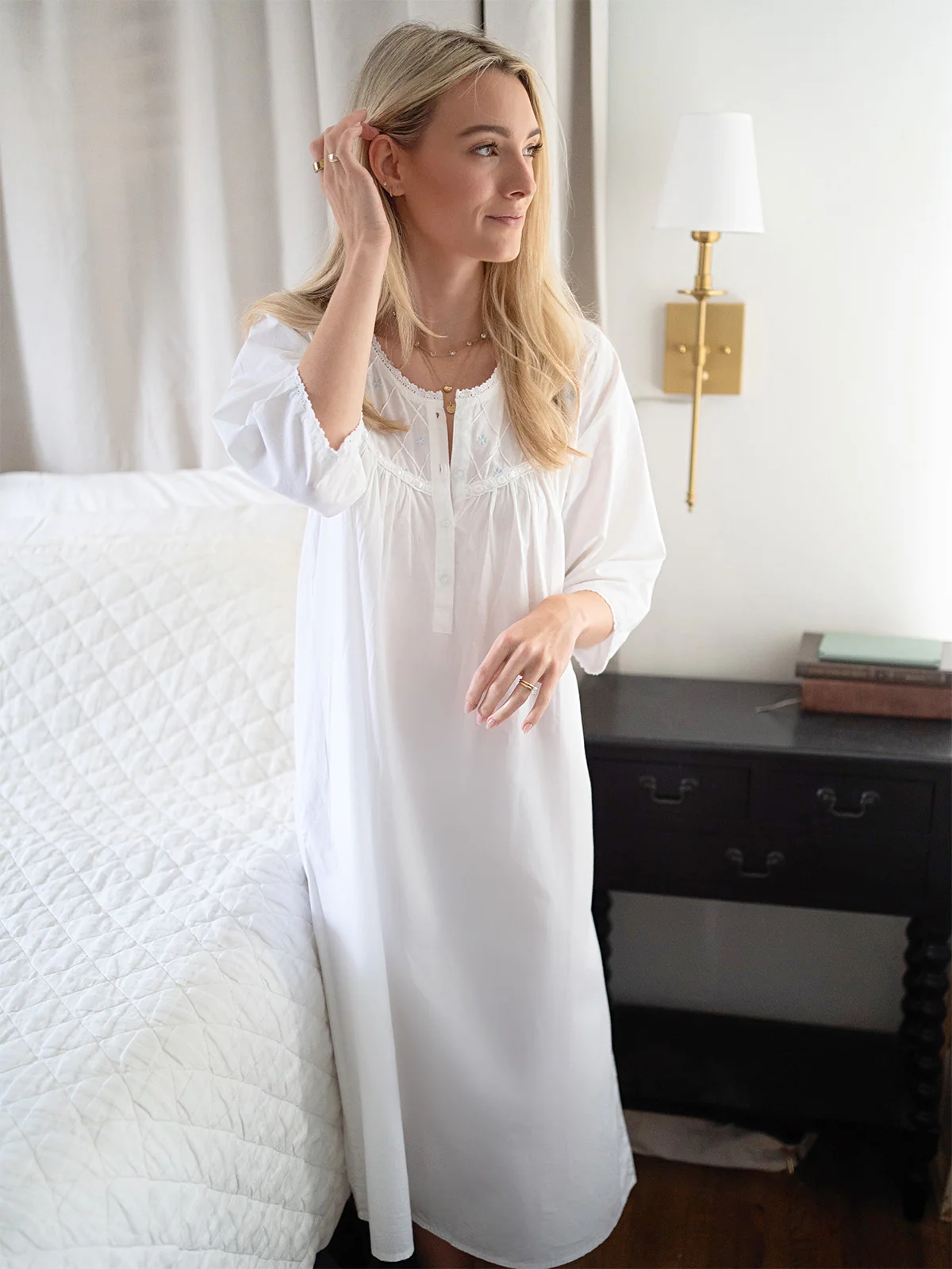 Alice White Cotton Nightgown - Image 5