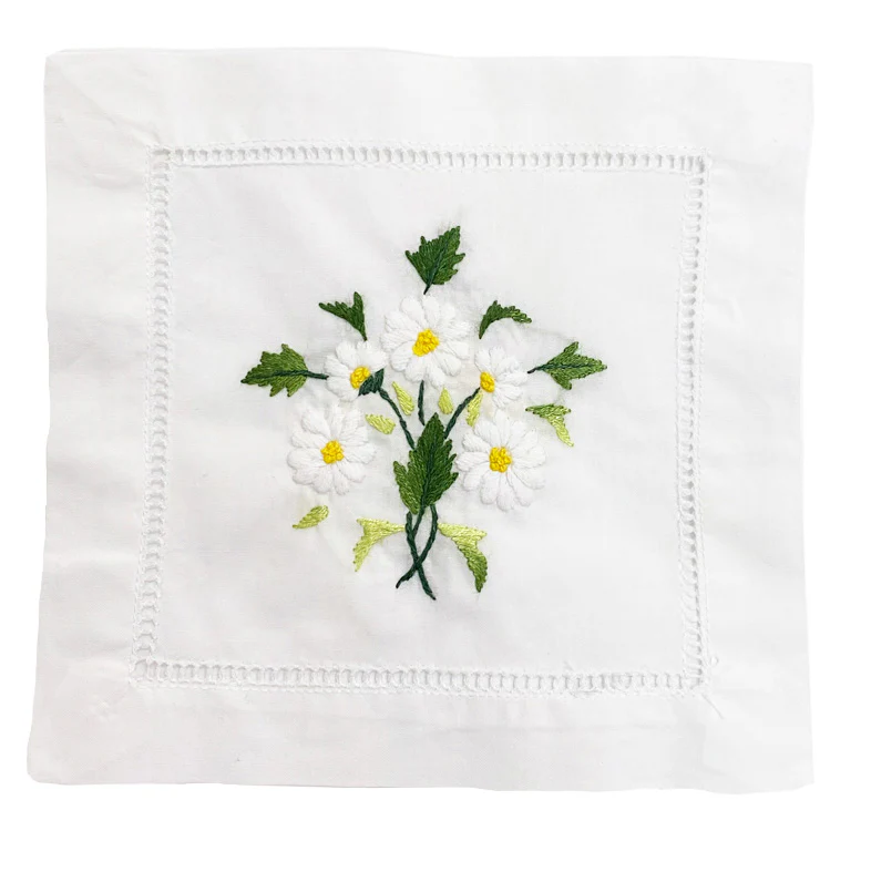 Cocktail Napkins, Christmas Berry Wreath, Set of 4 - Image 9