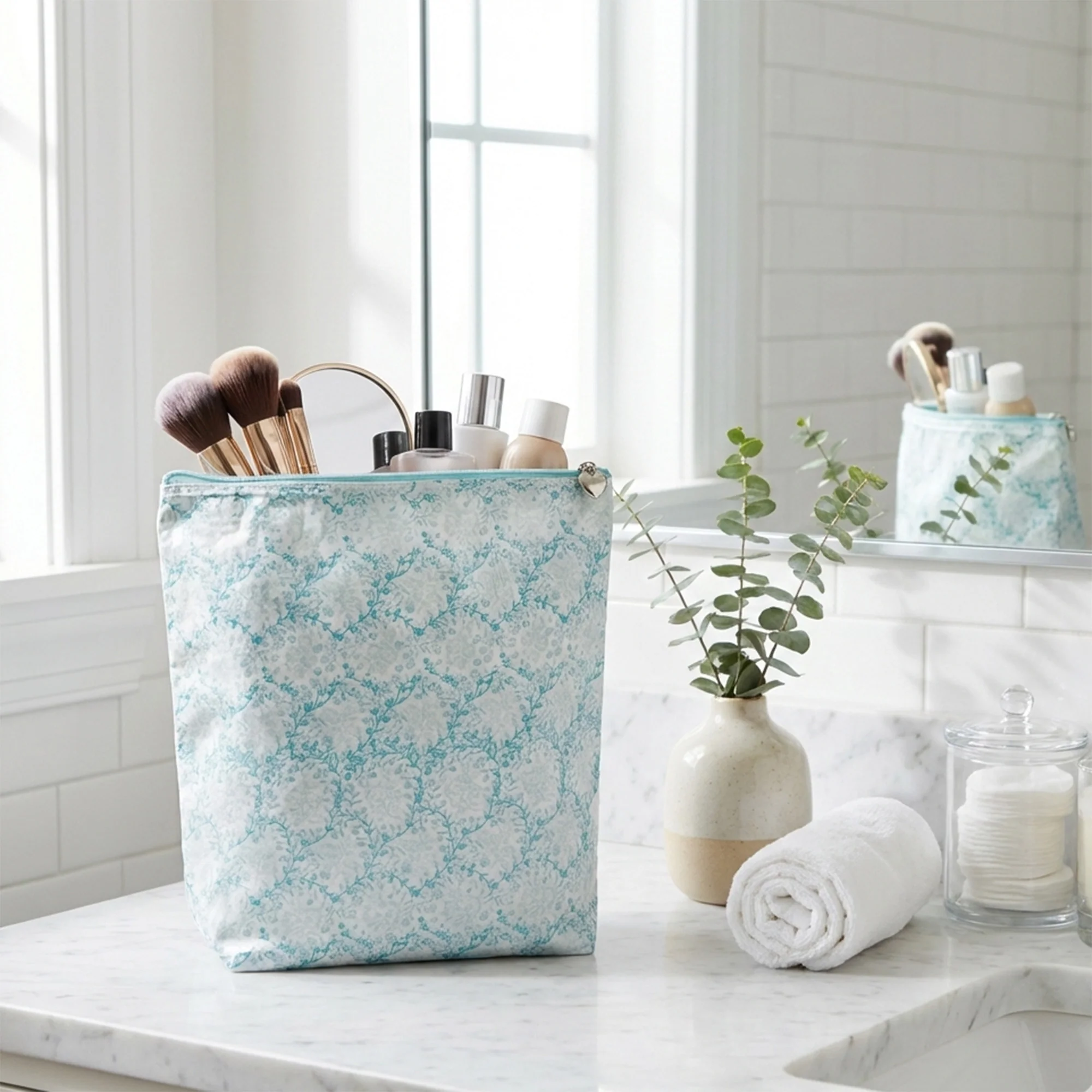 Cosmetic Bag (Large), Trellis (Aqua) - Image 3