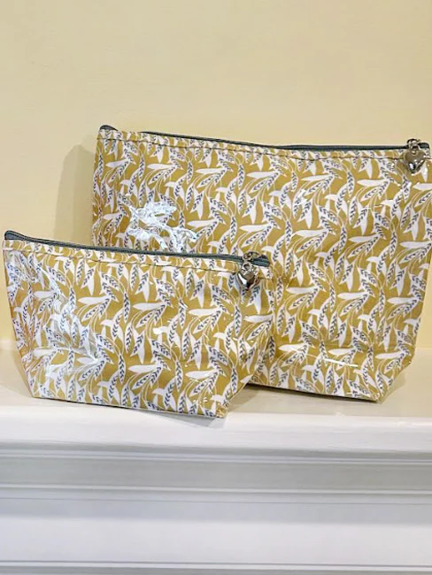 Cosmetic Bag (Small), Leaf Dance - Image 3