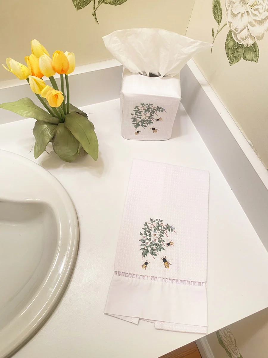 Guest Towel, Waffle Weave, Honey Bees - Image 3