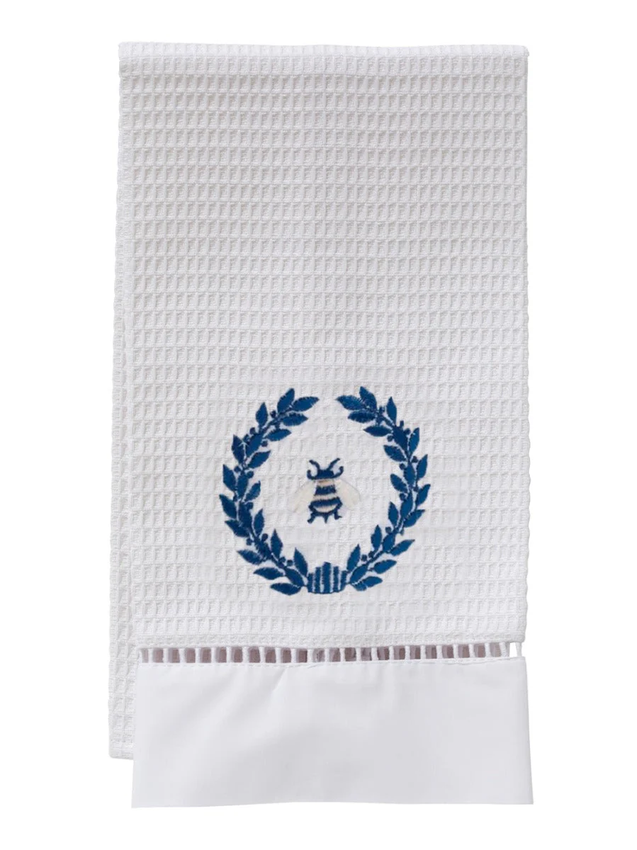 Guest Towel, Waffle Weave, Napoleon Bee Wreath (Navy)