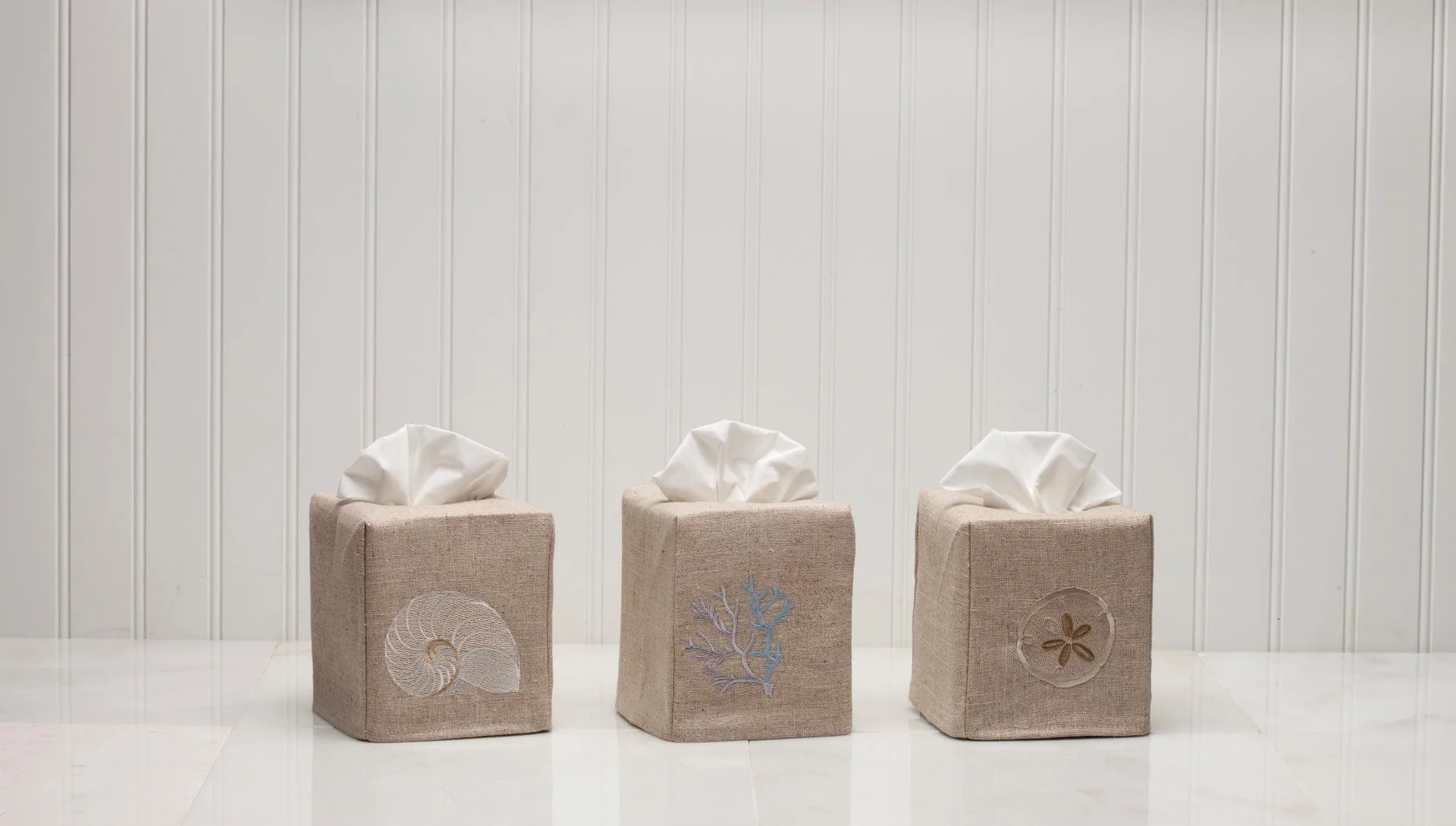 Tissue Box Cover, Natural Linen, Embroidered - Image 5