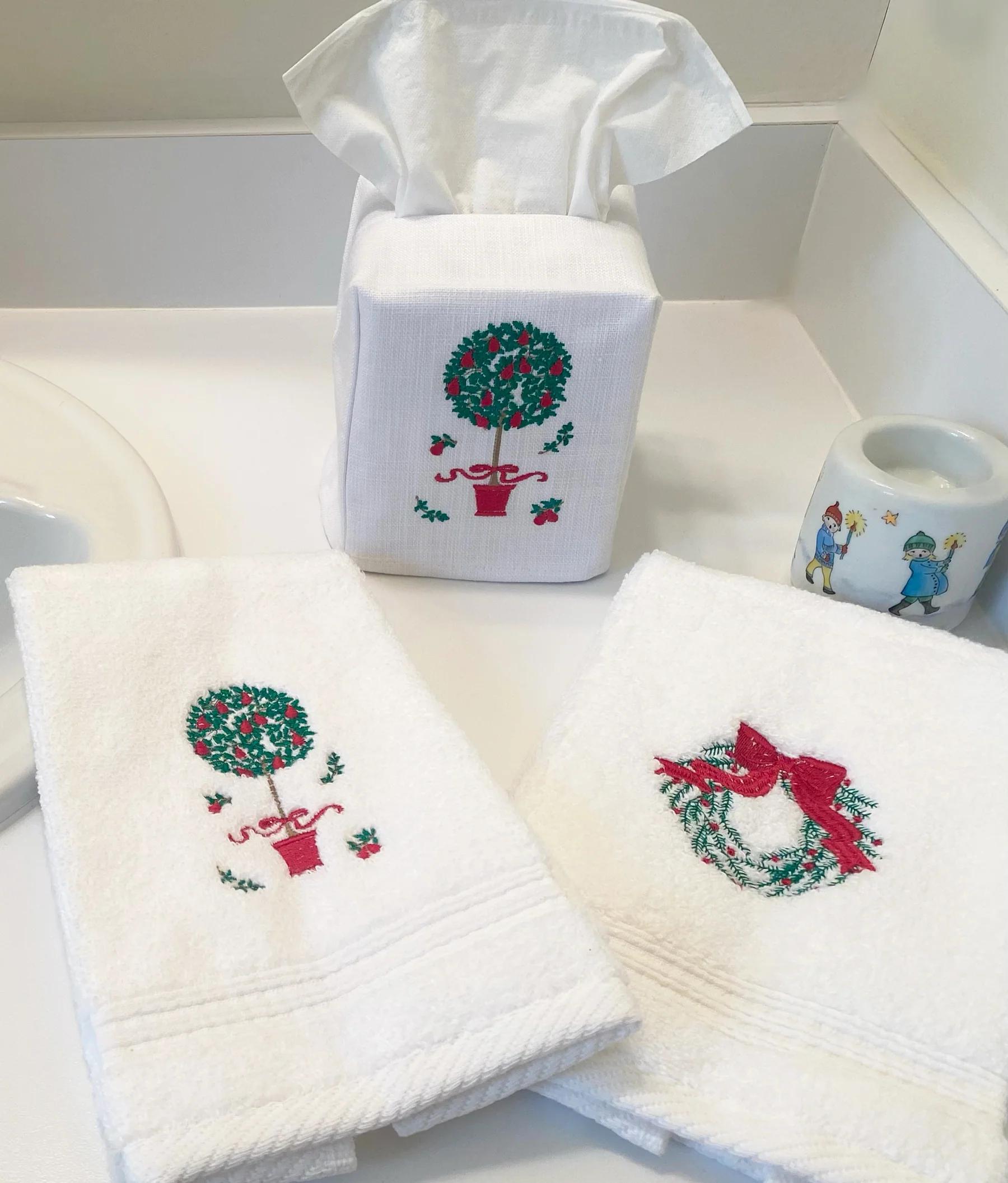Tissue Box Cover, Embroidered Topiary - Image 13