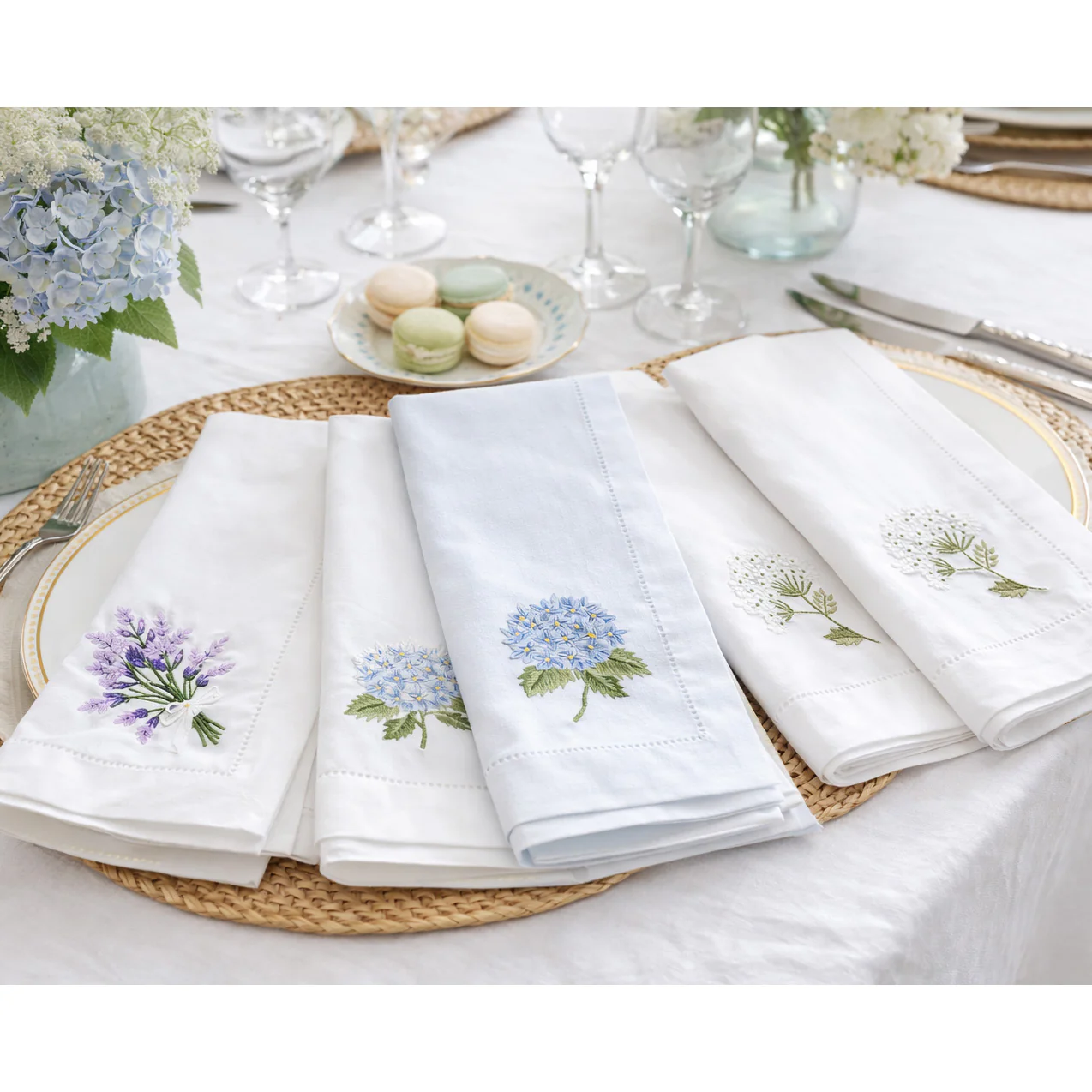 Dinner Napkin, Hydrangea (White), Set of 2 - Image 3