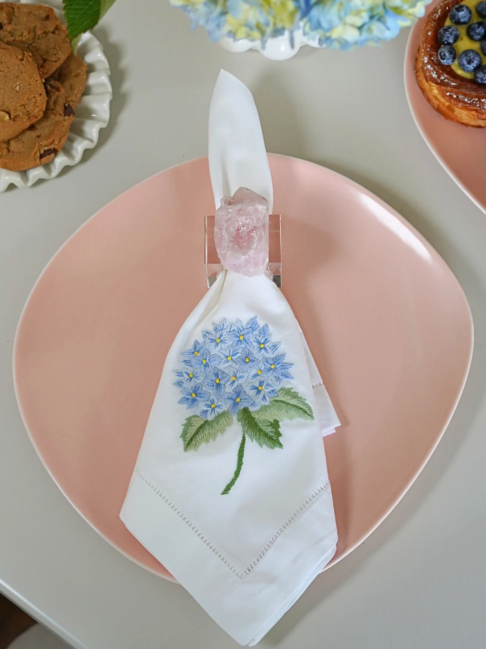 Dinner Napkin, Hydrangea (White), Set of 2 - Image 5