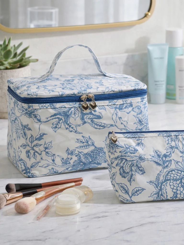 Vanity Bag, Cotton/Waterproof PVC - Image 9