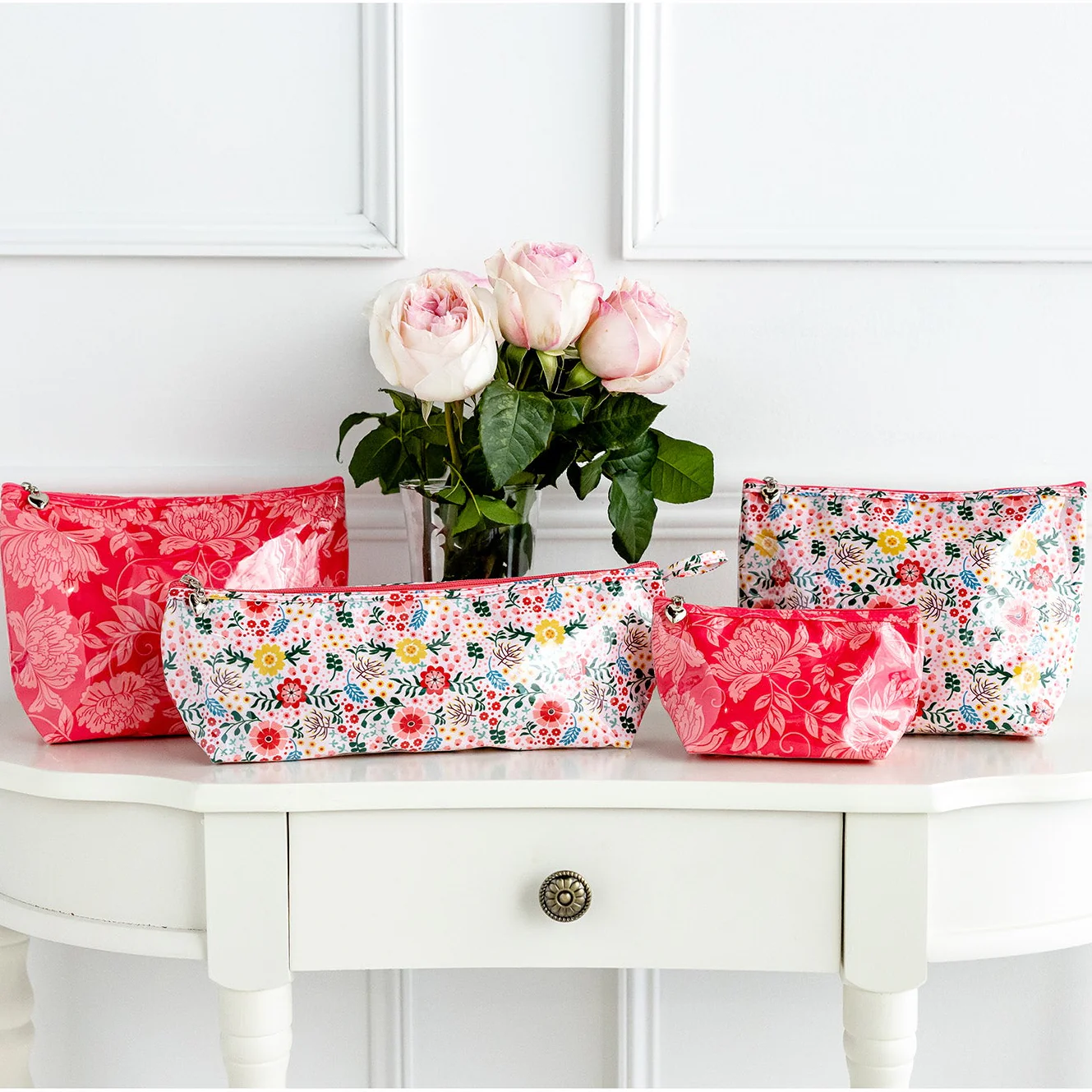 Cosmetic Bag (Small), Posies (Multi) - Image 3