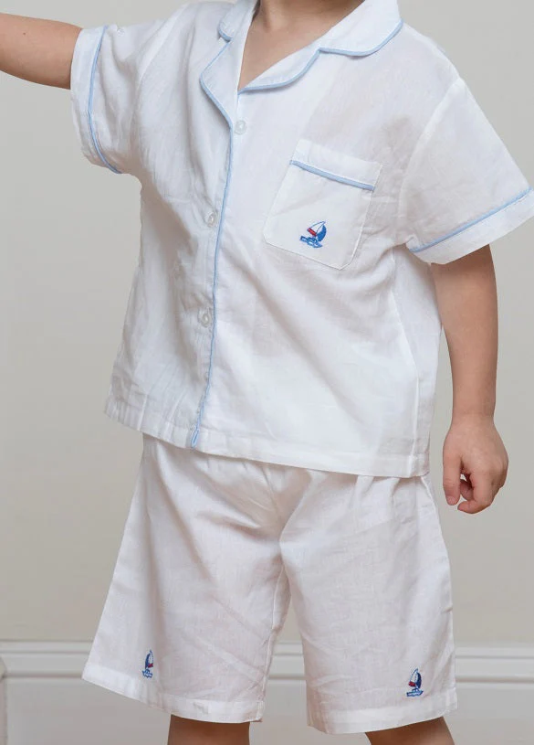 Ship Shape Shorts, Embroidered Sailboat - Image 4