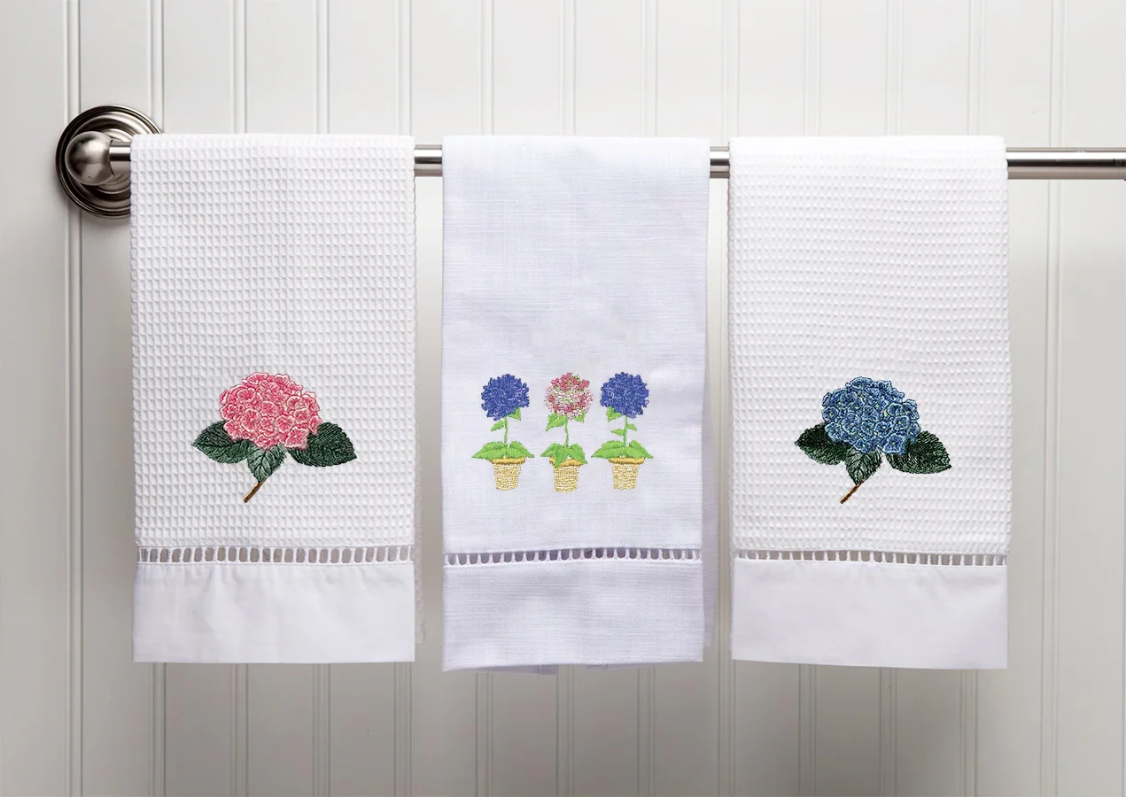 Guest Towel, Ladder Lace, Embroidered Botanical - Image 3