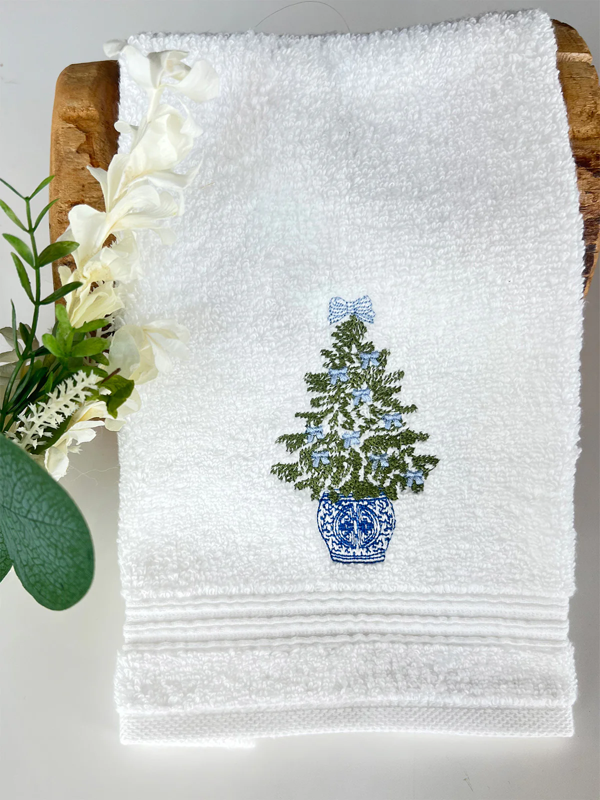Guest Towel, Terry, Chinoiserie Christmas Tree - Image 2