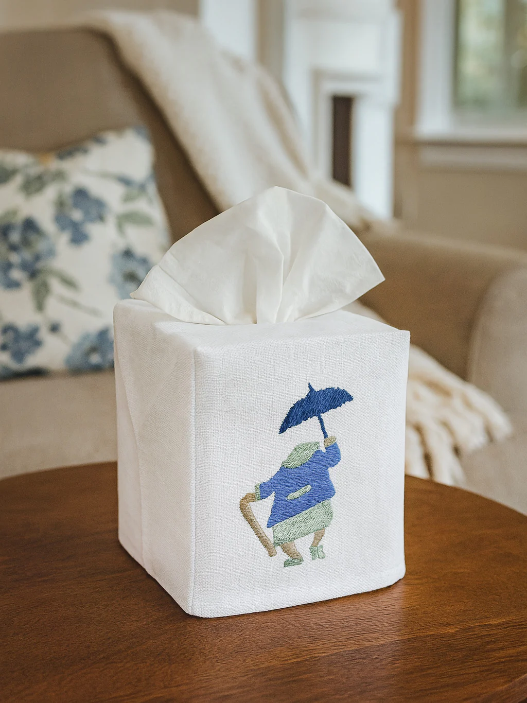 Tissue Box Cover, Embroidered, Whimsical - Image 4
