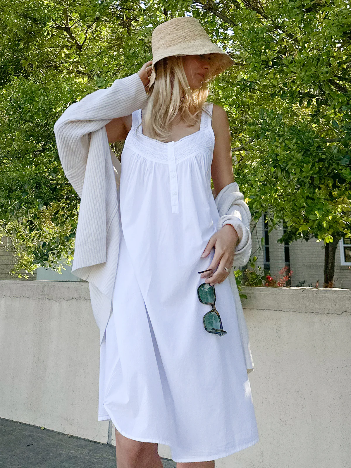Joy White Cotton Nightgown - Image 5
